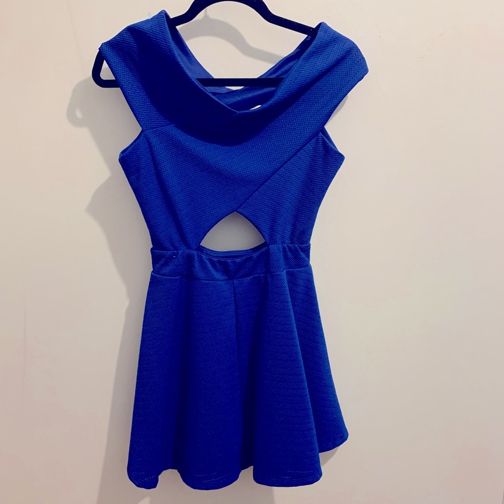 💚Entry• Mini Dress - Picture 2 of 5